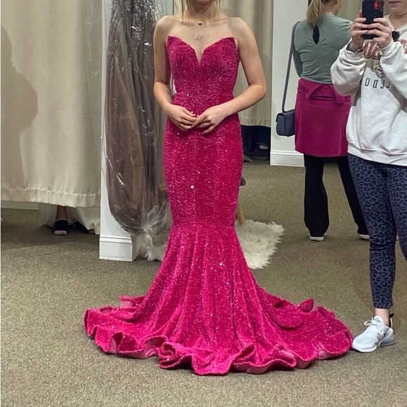 Portia and Scarlett prom dress - Picture 3 of 6